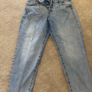 Women’s 15/32W high rise blue mom jeans